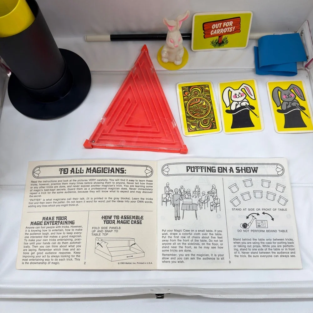 Vintage 1969 Mattel Magic Show Stoppers Showcase Magic Kit Case 5830 Psychedelic